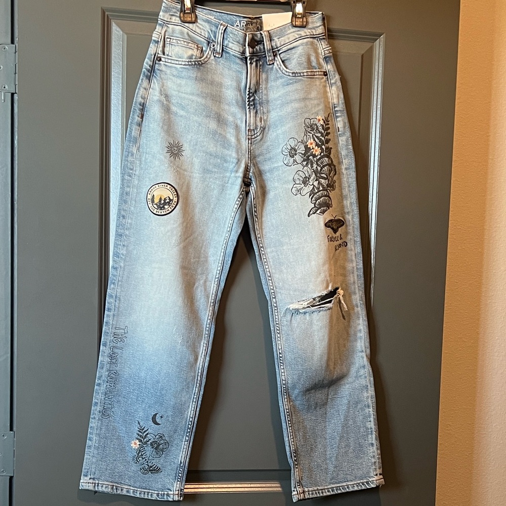 Arizona Jean Co. Vintage Straight Blue Jeans